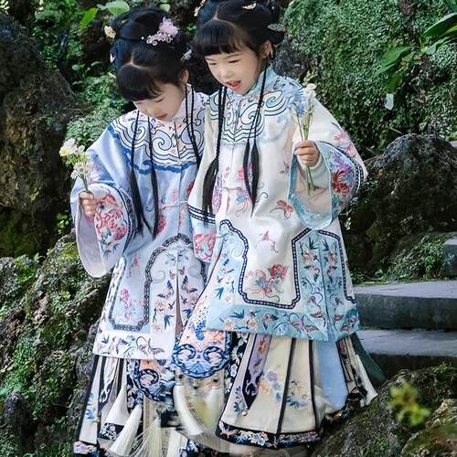 女童清汉女格格服晚清春秋高档汉服印花古董元素民族服饰原创重工