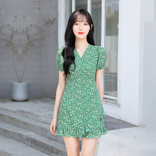 绿色雪纺碎花荷叶边矮小个子连衣裙2025新款女夏高腰气质漂亮裙子