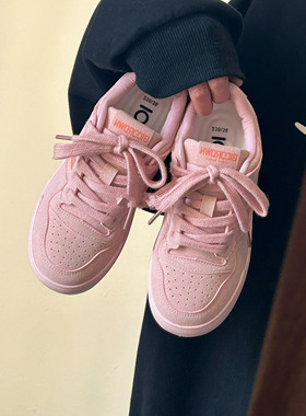 Trends！樱花粉板鞋太太太少女了吧，我的梦中情鞋