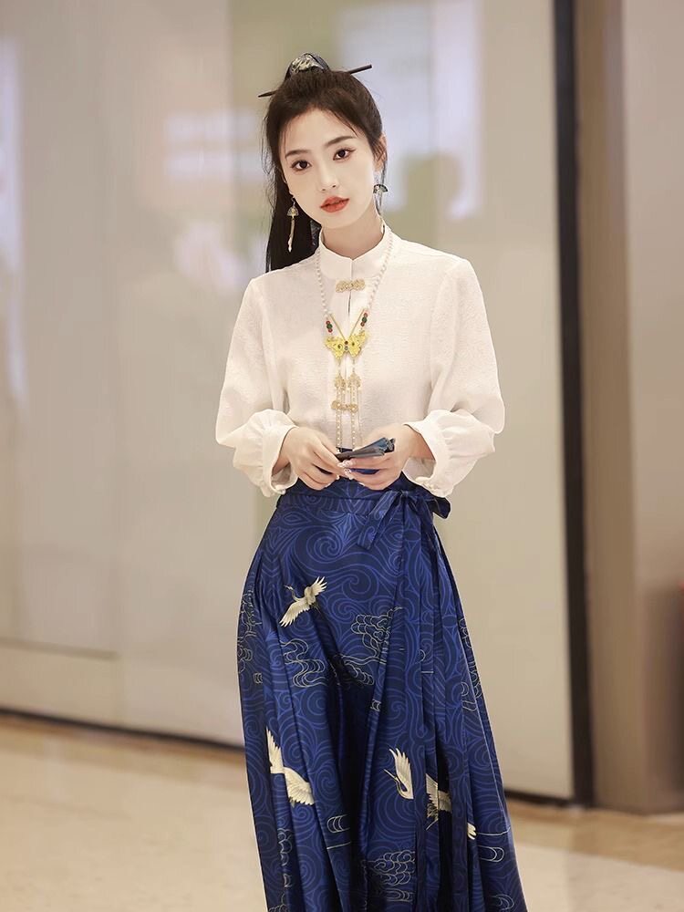 新中式国风马面裙套装2025新款春装搭配一整套改良汉服成人女减龄