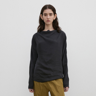 rumah 设计 铜氨丝荡领一字领长袖 一片式 春夏新品 上衣 the