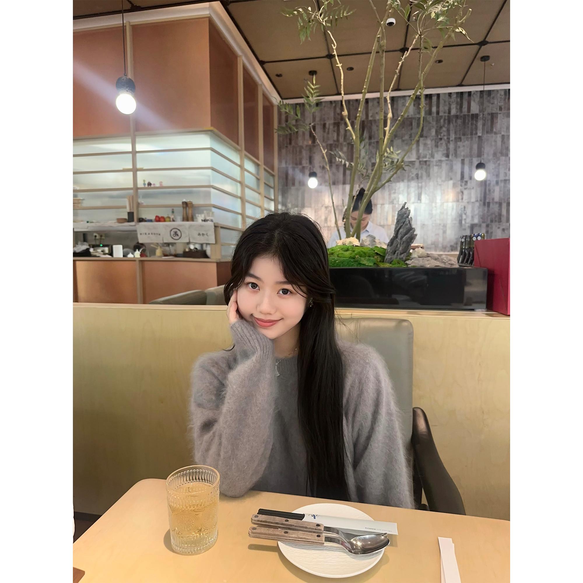 山羊绒秋冬基础百搭毛衣上衣