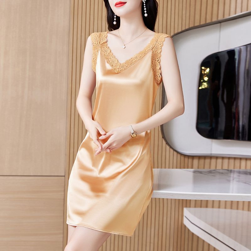 缎面吊带连衣裙女春夏中长款打底裙西装内搭衬裙黑色蕾丝背心裙子