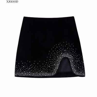 高腰亮片装饰开叉短裙