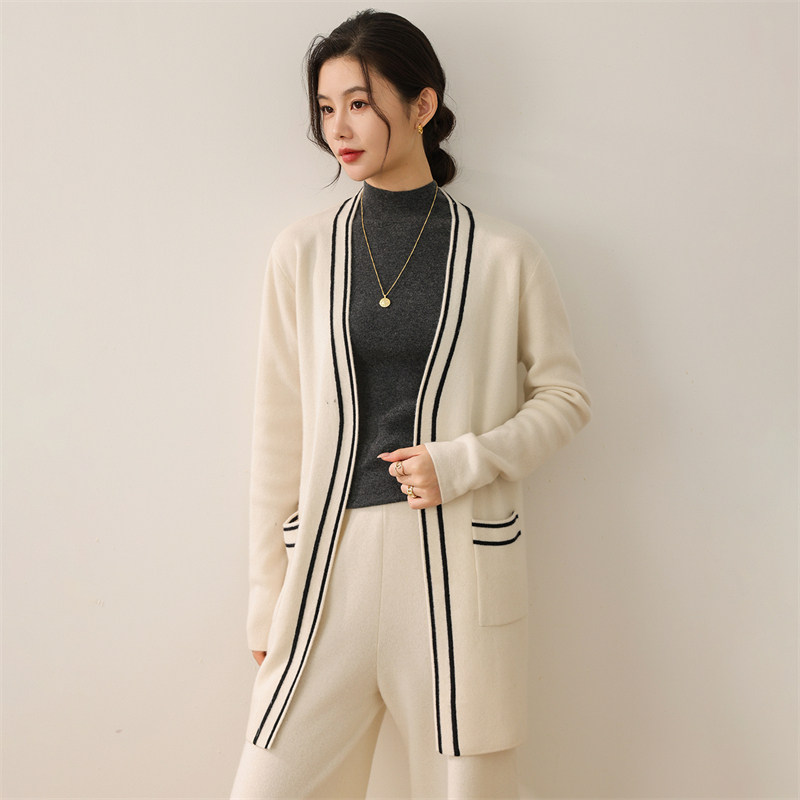 2025年秋季新款百搭大排风中长款气质开衫