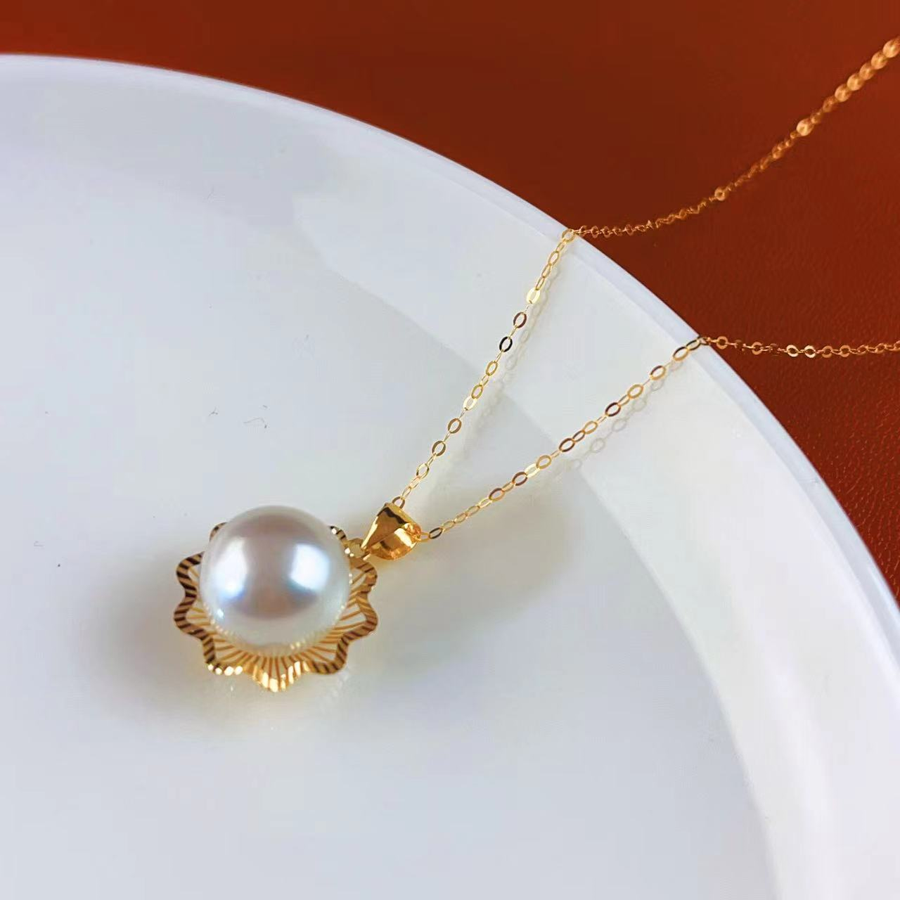 【来了就好】【Z3669】18K金十全十美镂空11-12MM澳白海水珍珠吊