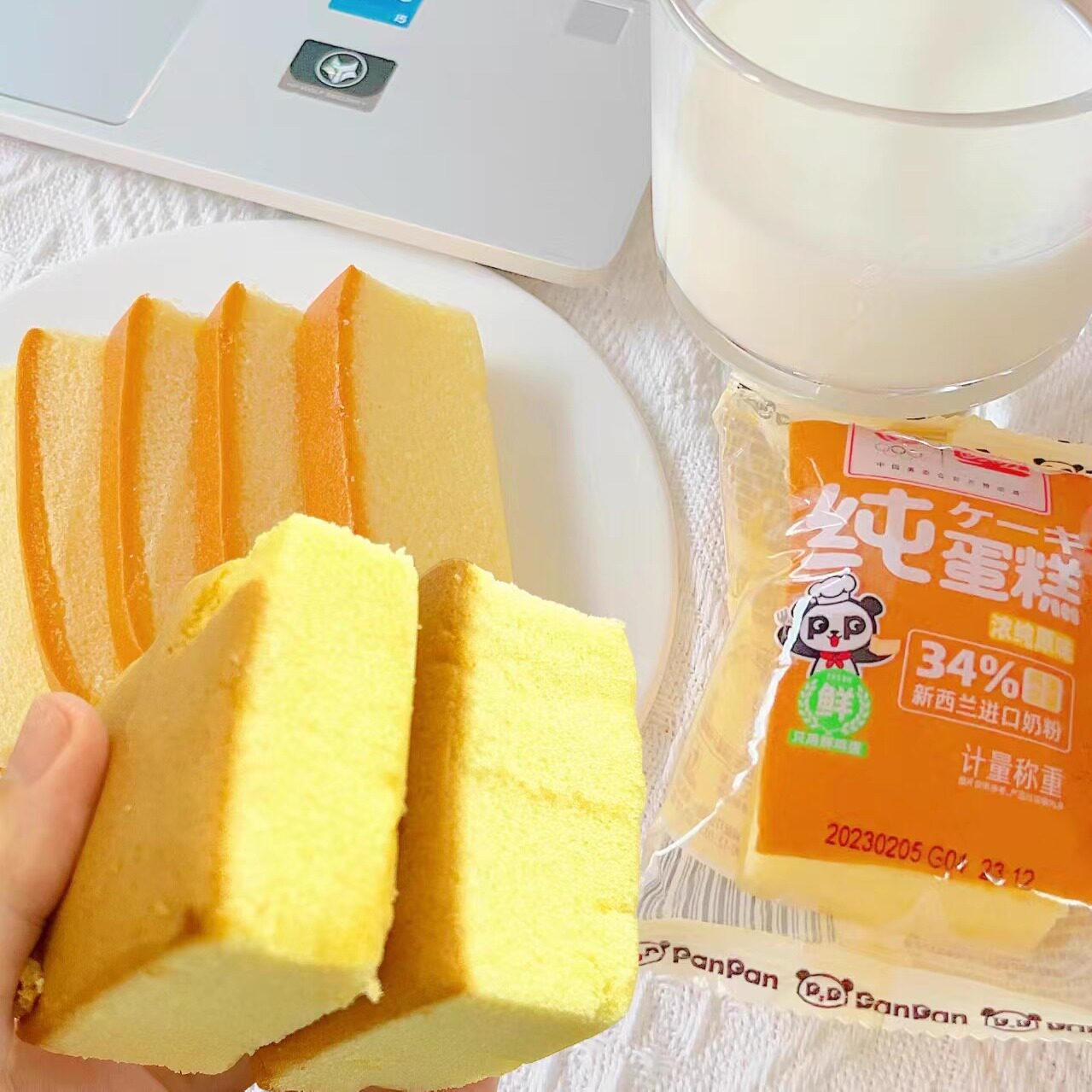 盼盼纯蛋糕面包奶香松软学生宿舍营养早餐代餐休闲小零食糕点整箱