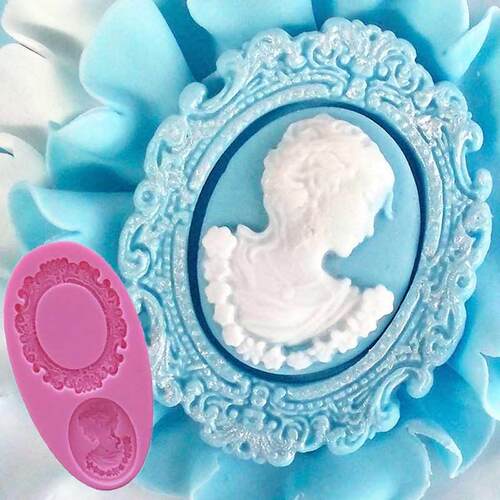 Oval Caeo & Oval Frae Fondant old iniature Frae Silicon