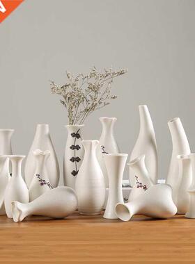 Modern White Ceramic Vases Chinese Style Simple Designed Pot