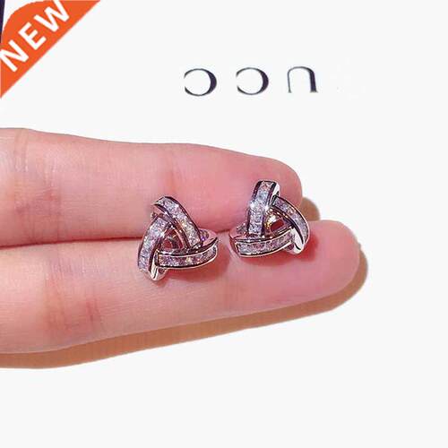 Exquisite design Iced Out Cycle Buckle Earring for Women Top