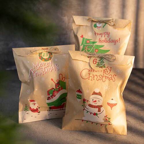 24Sets Christmas Kraft Paper Bags Santa Claus Snowman Fox Ho