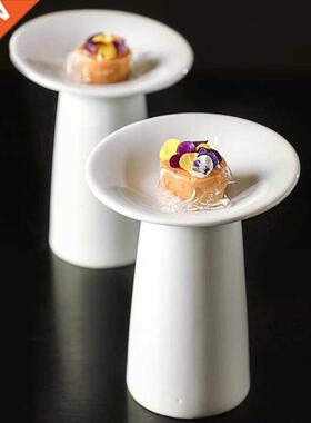 Chinese Style Pure White Tall Feet Ceramic Plate Display