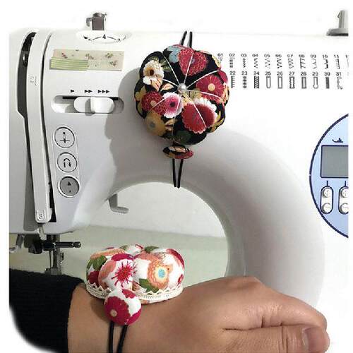 Pumpkin Shaped Needle Pin Cushion Pincushion Wrist Stitch