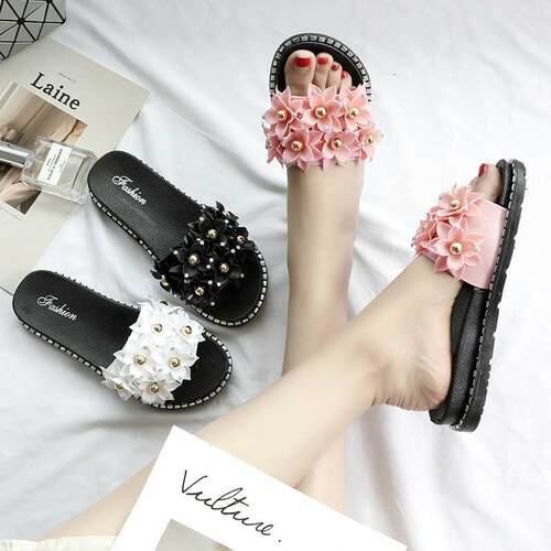 New suer slippers with flat flowers for ladies in 2021拖鞋
