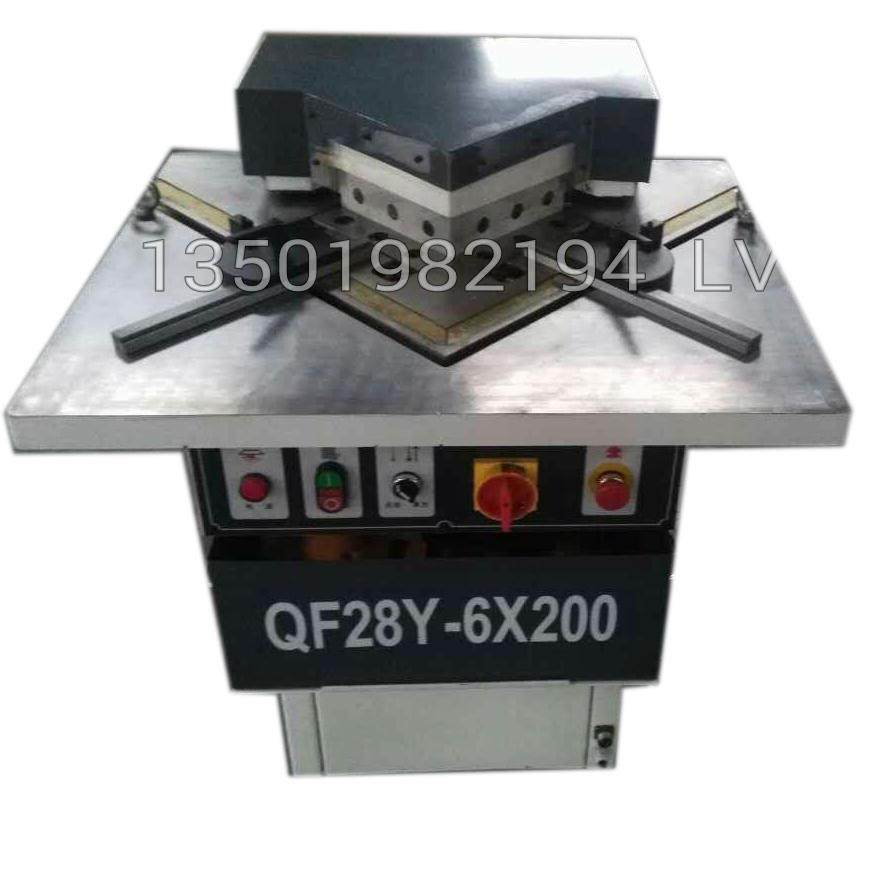 厂家直销碳钢板液压剪角机BHQF28Y-6X200价格优服务好爆款,五金/工具,其他机械五金,淘宝优惠券,粉丝福利购,淘宝优惠卷