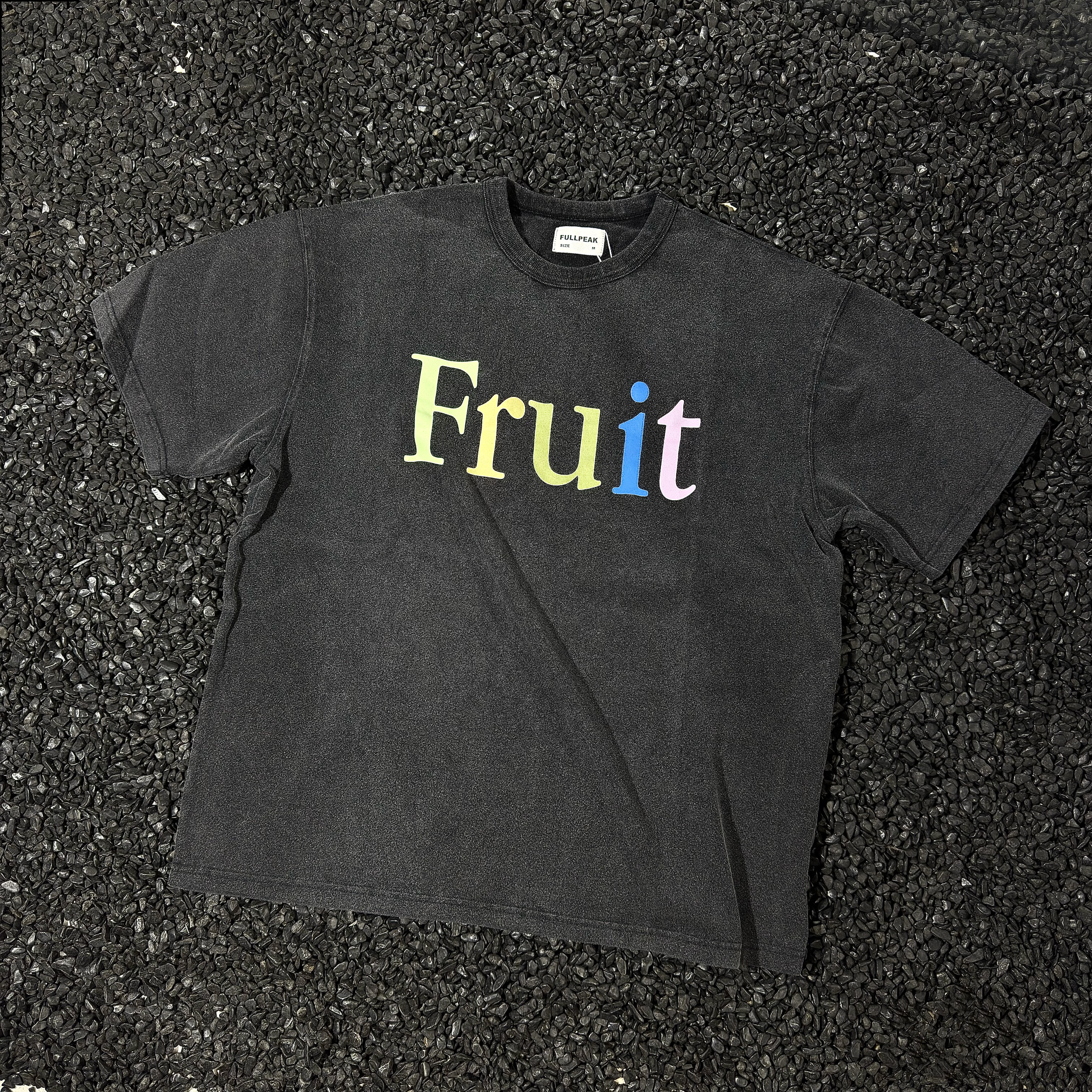 日单Fppev联名Fruit of the loom字母印花短袖做旧复古彩虹T恤男