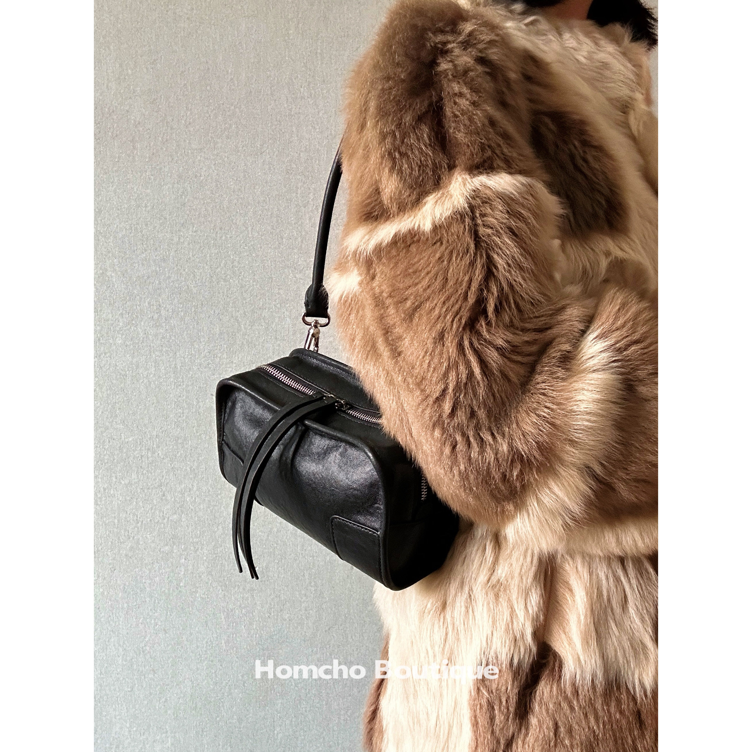 2026春夏复古头层牛皮撞色迷你保龄球小方包手提腋下单肩斜挎女包