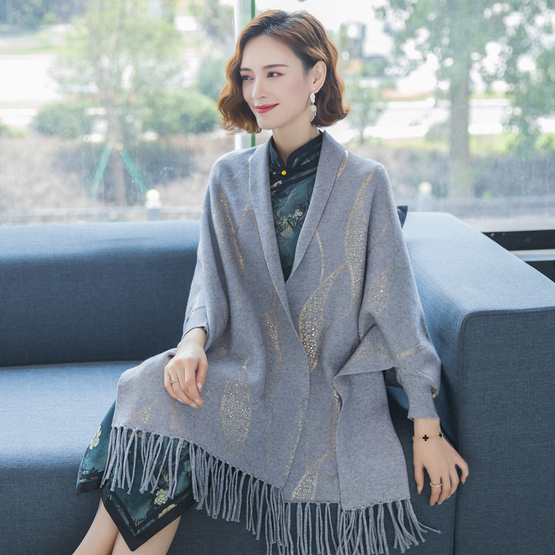 春秋披肩婚礼配旗袍外搭秋冬婆婆羊绒有袖婚庆礼服喜妈妈斗篷外套