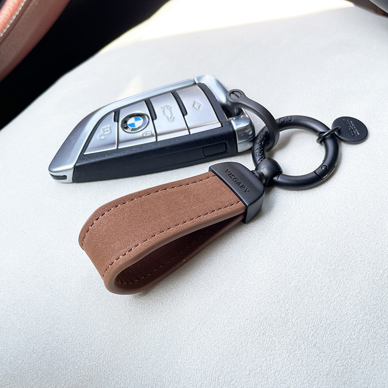 2023爆款翻毛皮汽车钥匙扣男女diy刻字钥匙链挂件挂饰潮玩皮扣环