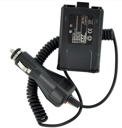 TYT特易通 TH-F8/UVF9D/F9 对讲机借电器 车充电池供电车载充电器