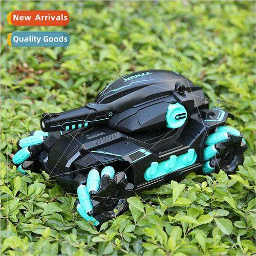 Super large remote control tank can fire water bomb assault