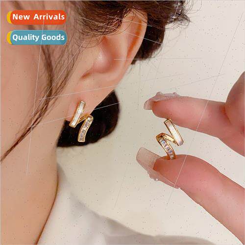 Korea exquise small geometric earrings female s925 silver ne