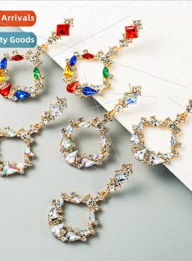 Europe atmosphere fashion creative long alloy earrings femal