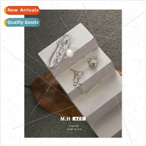 Butterfly Earrings ins niche combination flower ear clip ear