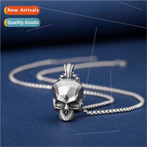 Europe hip-hop punk 3D 3D skull necklace men skull pendant g