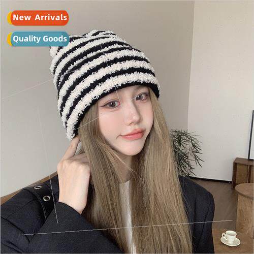 Korean  striped knted cap female winter students big head ci