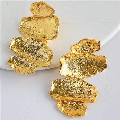 Asymmetrical earrings women Europe retro pleated bump irregu