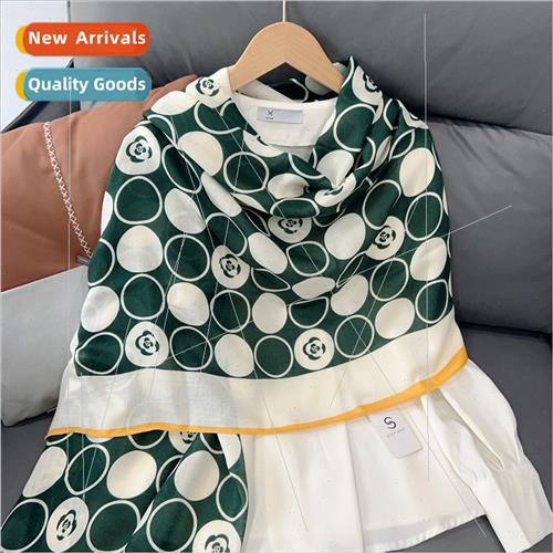 Koreas new sun shawl Yangqi hundred wh polka dots silk scarf