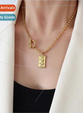 French geometric square plaque collarbone chain OT clasp vin