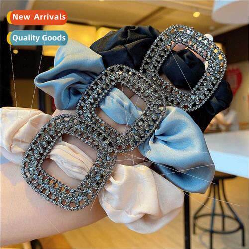 Wh diamond large intestine hair circle segment surface Frenc