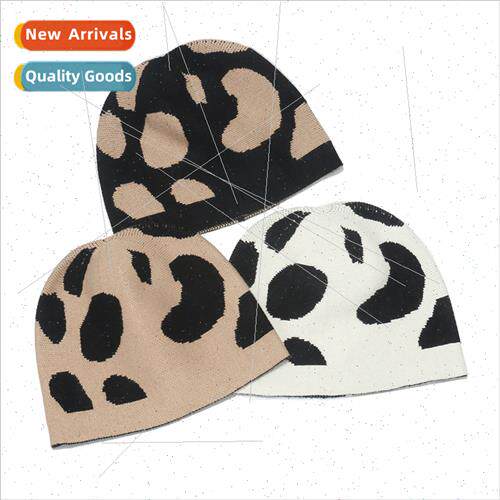 2022 autumn winter new cute cow jacquard kn cap ladies warm