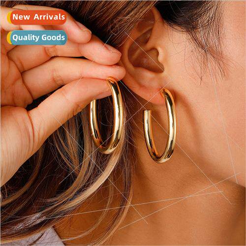Europe fashion simple high-level sense metal wind horseshoe