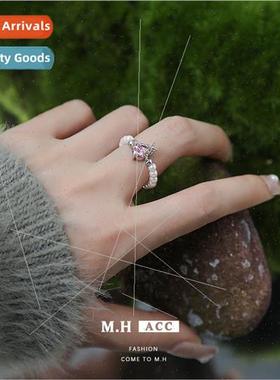 Quadrangle pearl ring female niche sweet cool wind spring su
