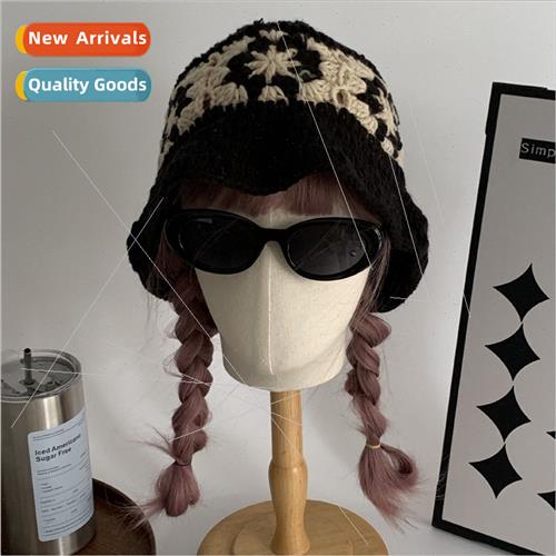 Korean niche striped autumn winter warm wool cap show face s