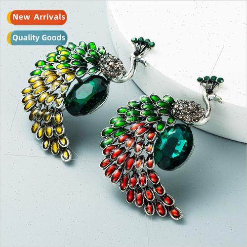 Europe colorful peacock brooch female retro hipster alloy di