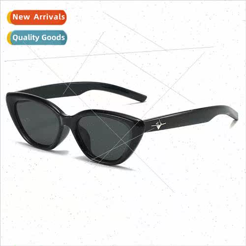 Retro triangular cat-eye small face sunglasses female senior