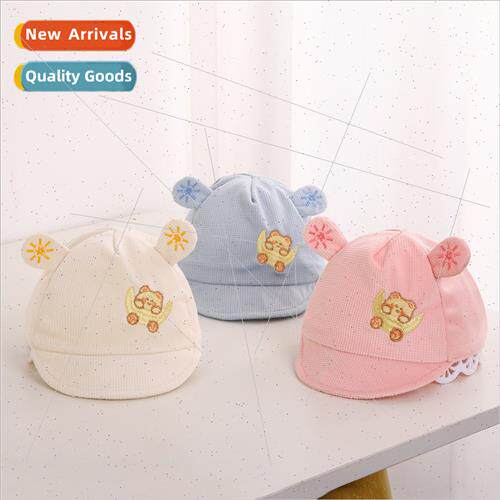 Baby hat 2022 fall new moon bear duck tongue hat spring soft