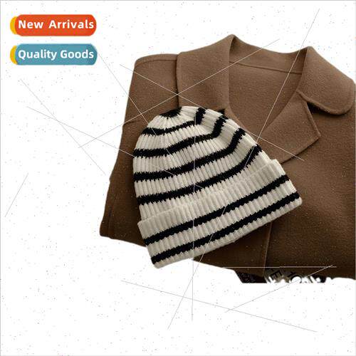 Hat knted cap female Autumn winter Japan tide striped letter