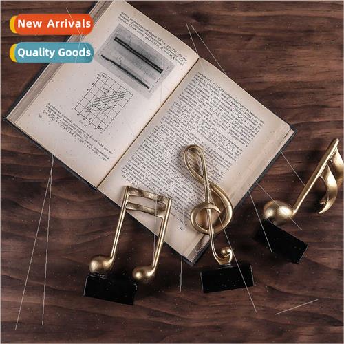 Golden musical notes ornaments living room wine cooler decor