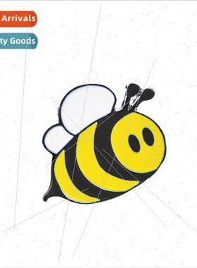 Europe new 2022 fashion cartoon creative small animal bee br