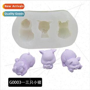 Mini Three Cute Sleeping Pigs Cake Fondant Cream Chocolate P