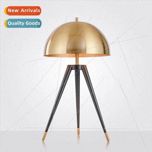 Modern Designer Creative Trident Vertical mple ving Room Stu