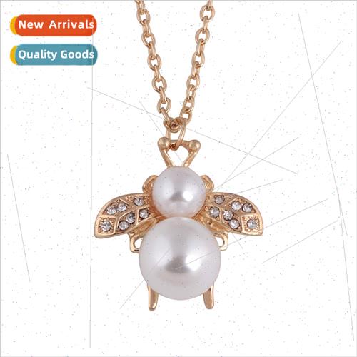 Spring Summer delicate bee pendant pearl diamond necklace fa