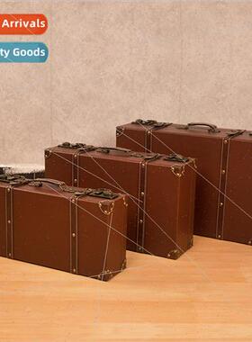 Europe antique sucase set three ornaments franchise window r