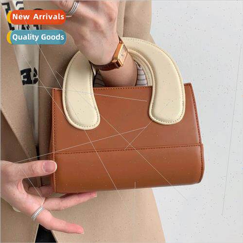 2023 winter new cute handheld cowhide women bag shoulder fem
