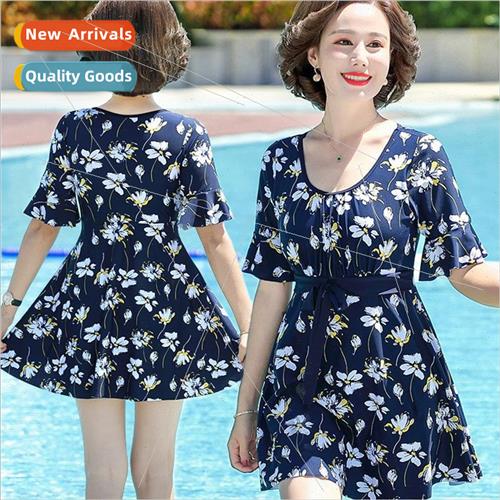 Middle-aged and elderly swimsu female mom  spl loose conserv